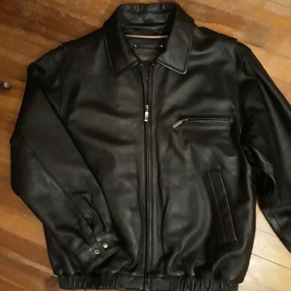St. John's Bay black leather jacket! Size M